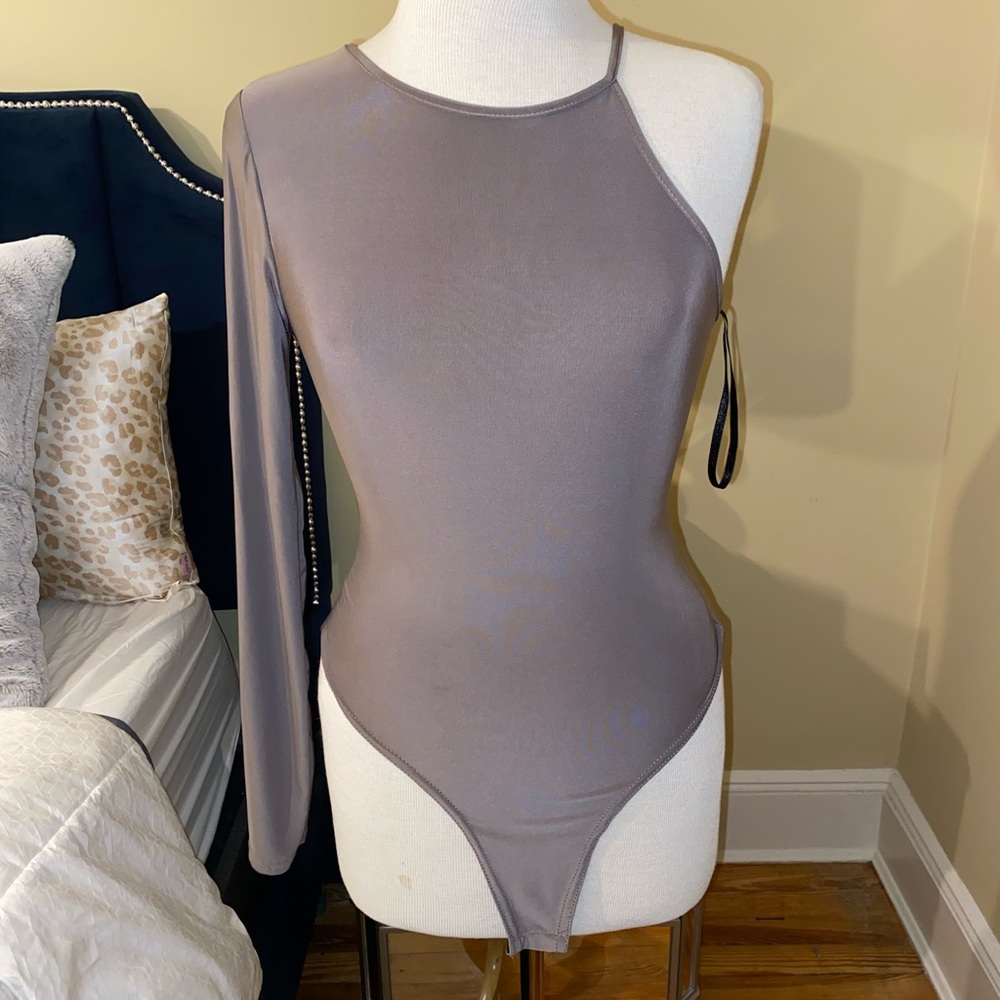 Missguided taupe bodysuit. Size 6